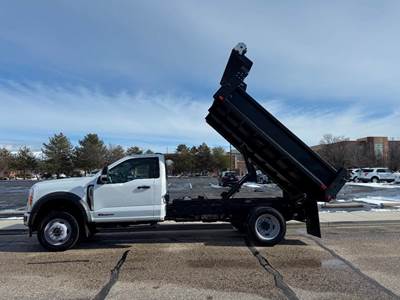 Ford F-550 Cab & Chassis Truck