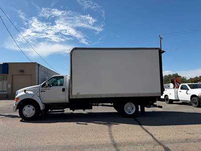 Ford F-650 Box Truck