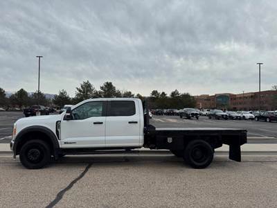 Ford F-550 Flatbed Truck