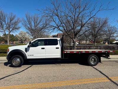 Ford F-550 Flatbed Truck