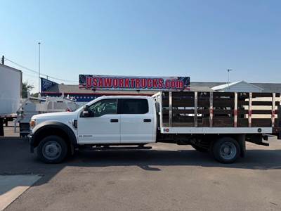 Ford F-550 Flatbed Truck