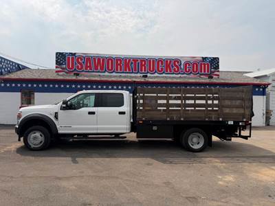Ford F-550 Flatbed Truck