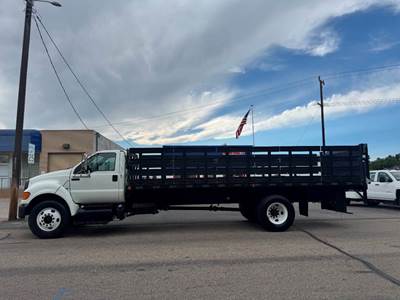 Ford F-750 Flatbed Truck
