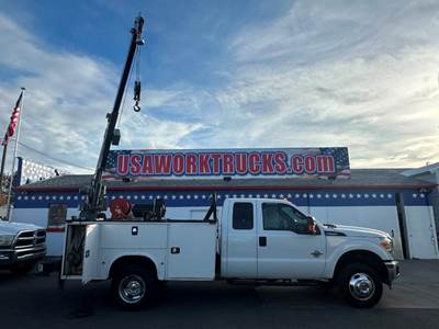 Ford F-350 Mechanic / Service Truck - Automatic