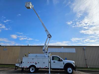 Ford F-550 Boom / Bucket Truck