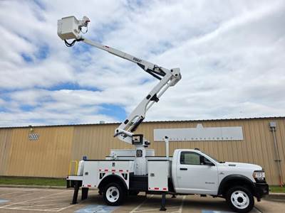 2019 RAM 5500 4X4 CUMMINS VERSALIFT VST47I MATERIAL HANDLER 52FT BUCKET TRUCK