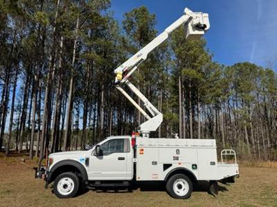 2020 Ford F-550 Super Duty Altec AT-37G
