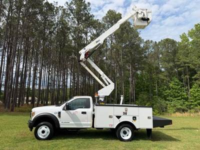 2019 Ford F-550 Super Duty Altec AT-37G