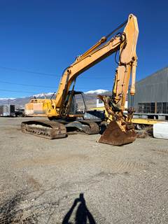 1996 Case 9040B Excavator