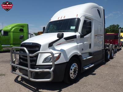 Freightliner Cascadia 126 Sleeper Semi Truck - 72" Raised Roof Sleeper, Detroit 470HP, 12 Speed Dt12 Automatic
