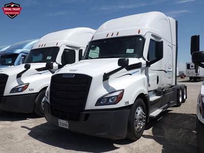 Freightliner Cascadia 126 Sleeper Semi Truck - 72" Raised Roof Sleeper, Detroit 475HP, 12 Speed Dt12 Automatic