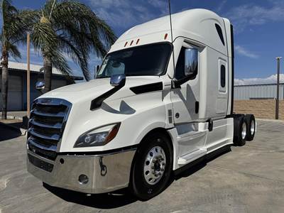 Freightliner Cascadia 126 Sleeper Semi Truck - 72" Raised Roof Sleeper, Detroit 455HP, 12 Speed Dt12 Automatic