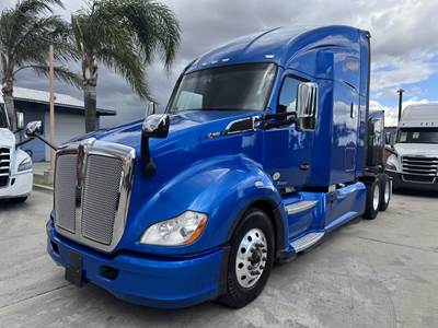 Kenworth T680 Sleeper Semi Truck - 76" Raised Roof Sleeper, Cummins 500HP, 18 Speed Manual