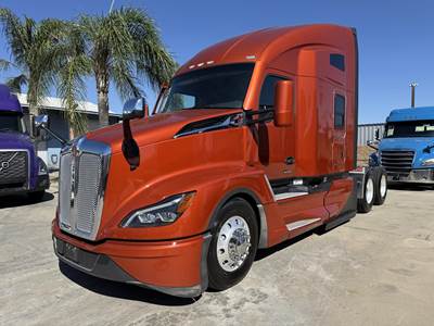 Kenworth T680 Sleeper Semi Truck - 76" Raised Roof Sleeper, Cummins 500HP, 12 Speed Endurant Automatic