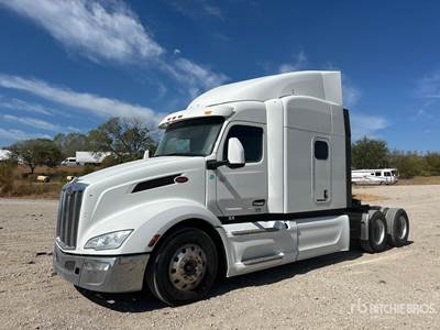Peterbilt 579 Sleeper Semi Truck - 76" Raised Roof Sleeper, Cummins 565HP, 13 Speed Manual