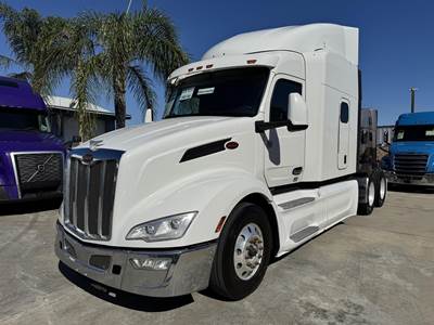 Peterbilt 579 Sleeper Semi Truck - 76" Raised Roof Sleeper, Cummins 565HP, 13 Speed Manual