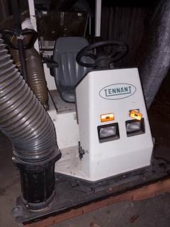 2016 Tennant ATLV4300 Sweeper - Sweeper