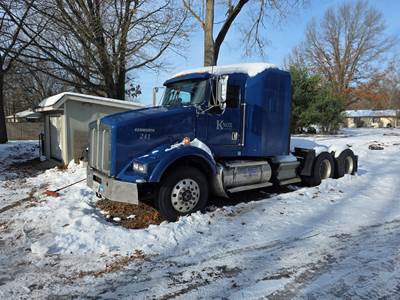 1998 Kenworth T800 Sleeper Semi Truck