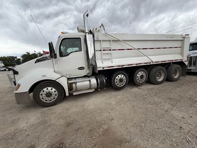 Kenworth T680 Dump Truck
