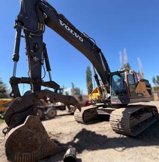 Volvo EC350EL Excavator