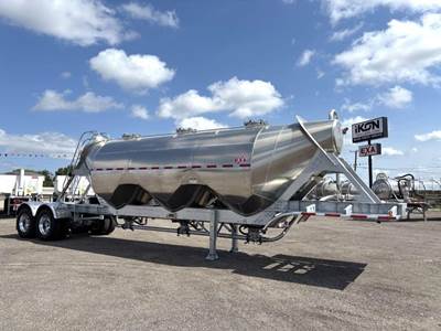 EXA 1040CF Dry Bulk / Pneumatic Tank Trailer