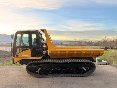 2014 Morooka MST 2200VD Crawler Carrier