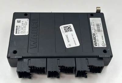 Wabco SmartTrac 6S/6M ABS Control Module for a Freightliner Universal