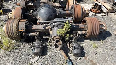 Dana RSP40 Rear Axle Assembly