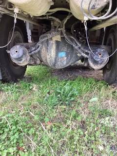 Eaton Rear Axle Assembly for a 2019 Kenworth T880