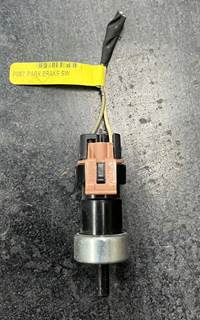 Paccar Kenworth/Peterbilt Low Air Pressure Switch, Part # 16-09155