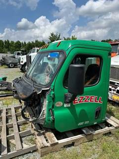 Freightliner Cascadia 113 Cab Assembly