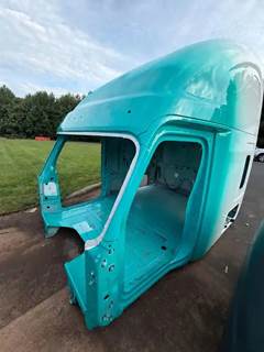 Freightliner Cascadia Cab Assembly