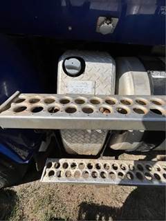 Western Star 4700 DEF Tank