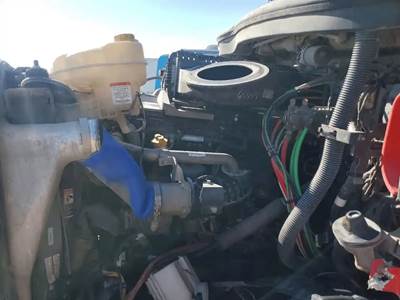 Detroit DD15 Engine for a 2020 Freightliner Cascadia 126