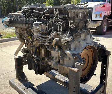 Detroit DD15 Engine for a 2022 Freightliner 122SD