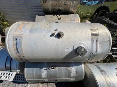Freightliner Universal Left Fuel Tank