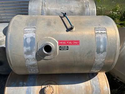 Freightliner Universal Fuel Tank