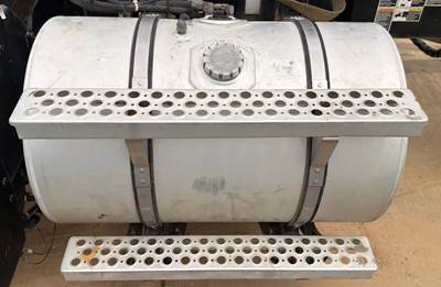 Kenworth T880 Left Fuel Tank