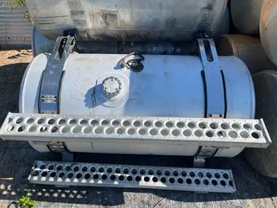 Western Star Left Fuel Tank