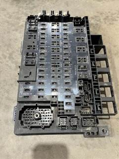 Freightliner Coronado 122 SD Fuse Box for a Freightliner 122SD