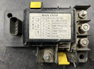 Freightliner Universal Fuse Box