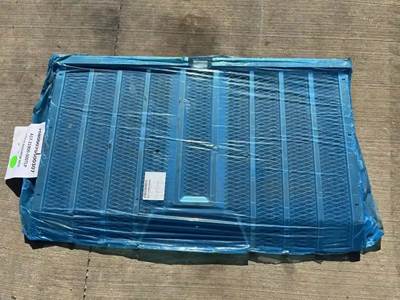 Western Star 47X Radiator Mounted Grille, Part # A17-21900-000