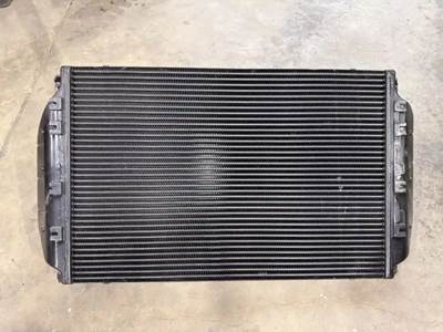 Freightliner Universal Charge Air Cooler (ATAAC)