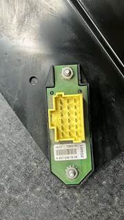 Freightliner Cascadia Terminal Block Electrical Connector, Part # A 027 545 15 26