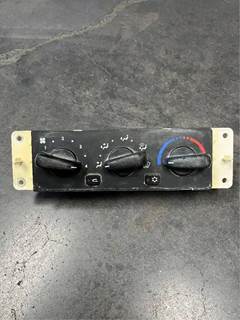 Freightliner 122SD HVAC Control Panel Main Heater & A/C, Part # A22-79335-005