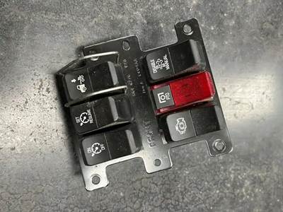 Used 2024 Kenworth T280 Switch Panel Assembly, Part # S64-6276 / 13024AA