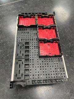 Kenworth T680 Cab Fuse Box / Electrical Module, Part # P27-1147-0200