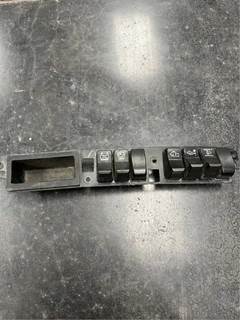 Kenworth T680 Dash / Switch Panel with Storage Tray, Part # S06-1074-601