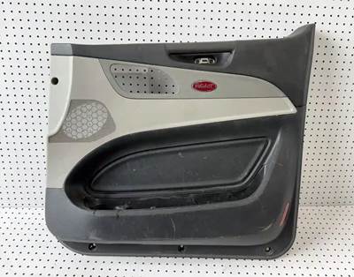 Used PACCAR Left Interior Door Panel for Peterbilt 579/567 & Kenworth T680/T880/W990, Part # 21402AA