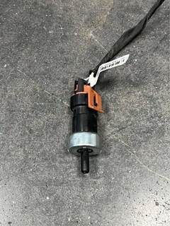 Used Paccar Pressure Switch (Normally Closed) Kenworth T280, Part # Q27-1038